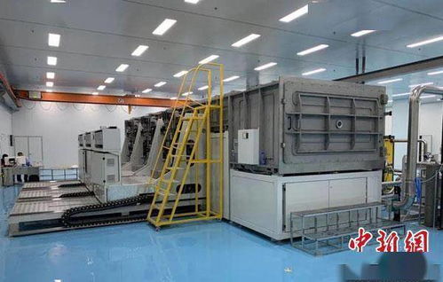 中国首条自主研制透明氧化物高阻隔薄膜生产线落成 开启新型膜材料制造新纪元